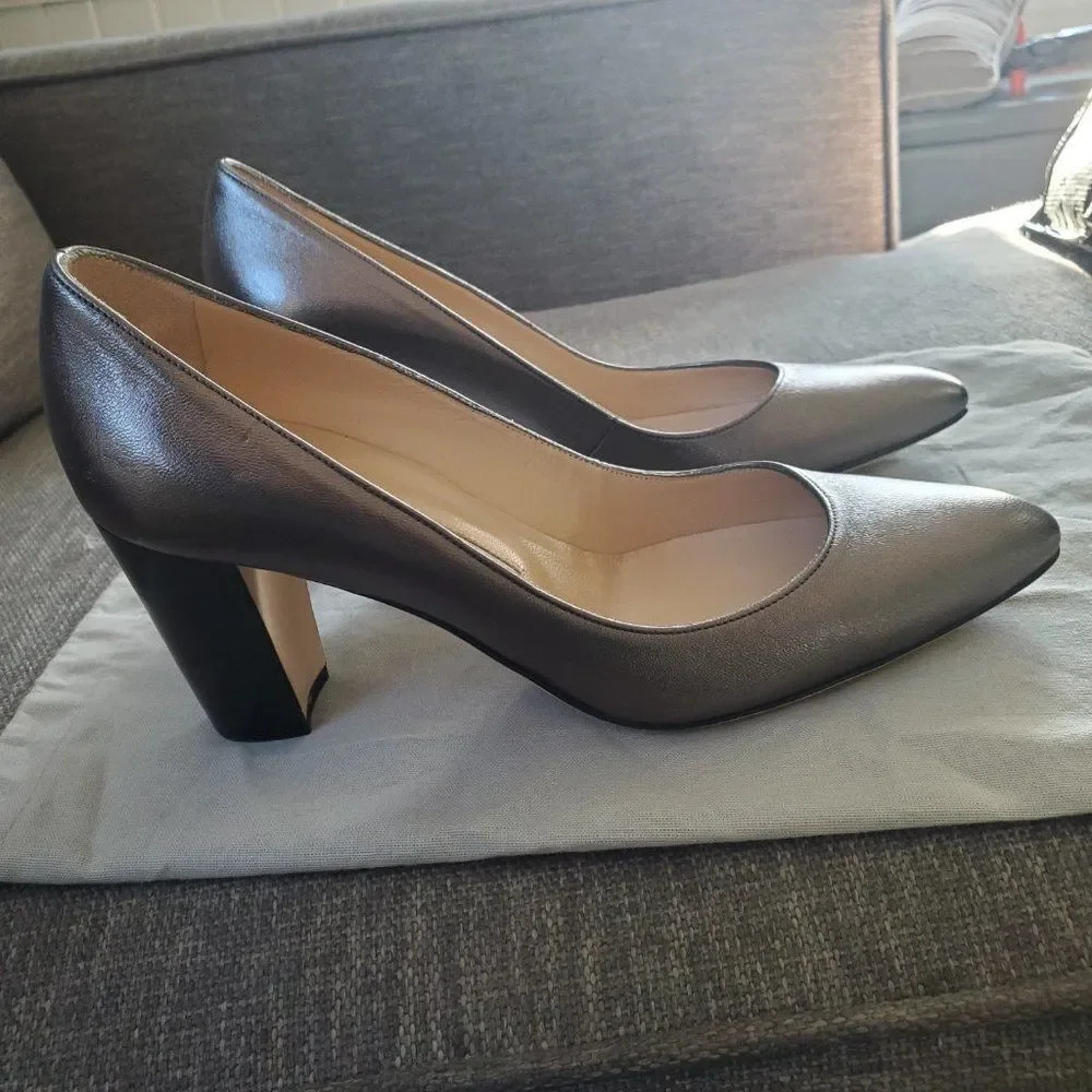 Manolo Blahnik Women Brown Suede Slip-on Dress Pumps Heel Size 38 - Picture 7 of 11